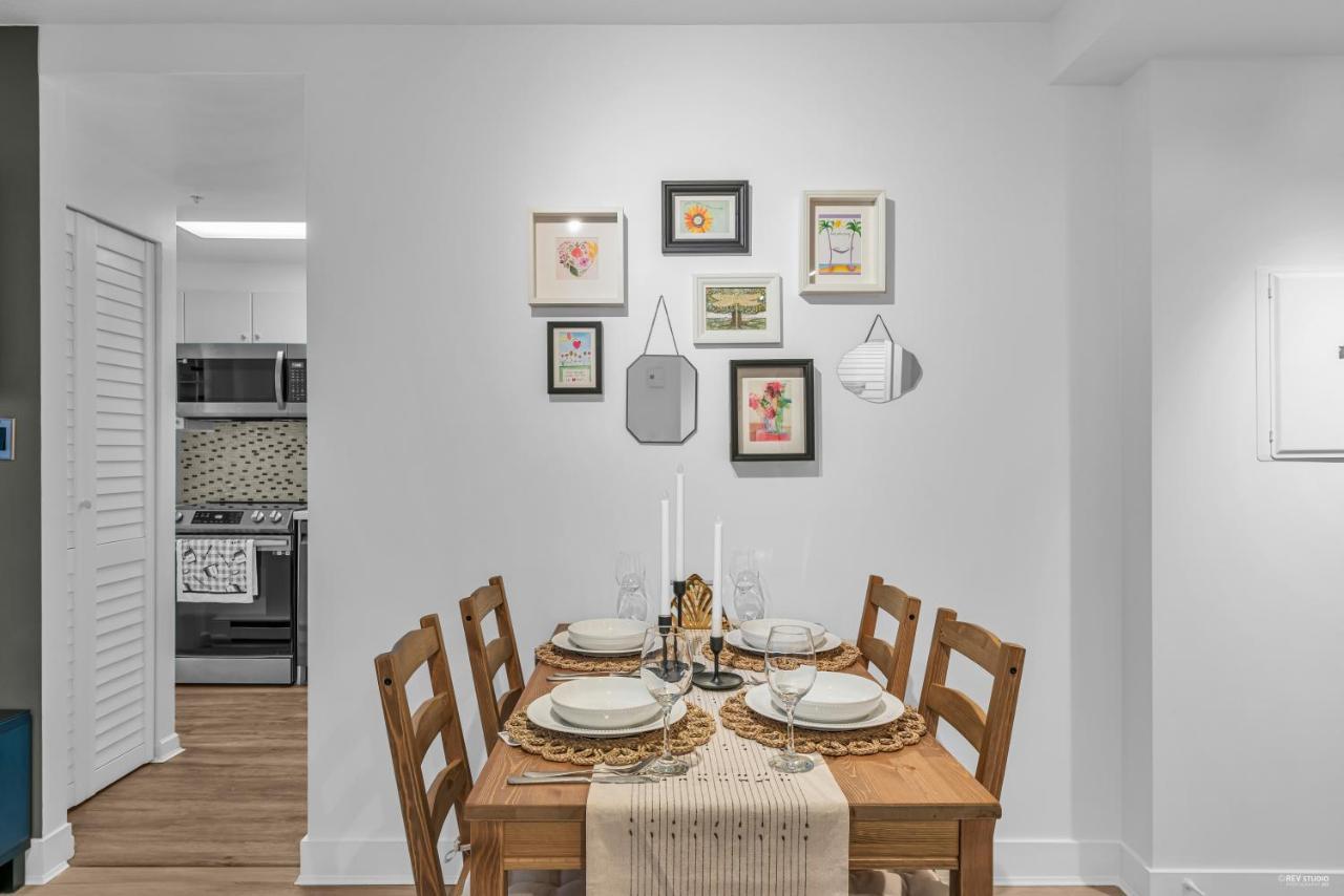 1-Br Condo In Downtown Coal Harbour With Parking And City Views Vancouver Exterior foto