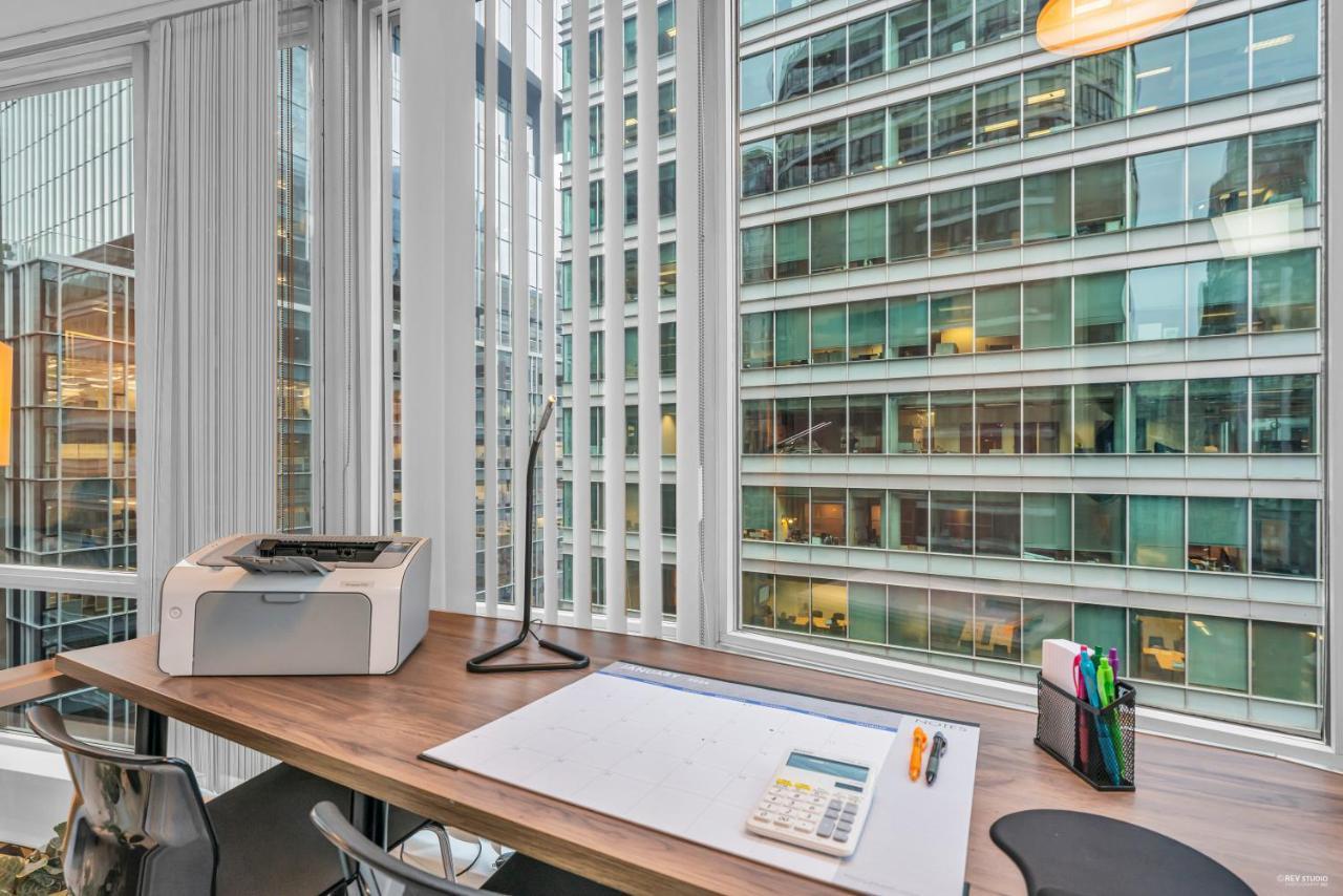 1-Br Condo In Downtown Coal Harbour With Parking And City Views Vancouver Exterior foto